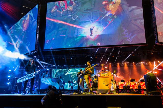 也为赛前两 也为赛前两