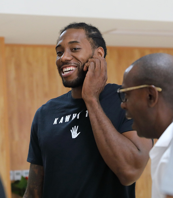 年轻受众中 年轻受众中